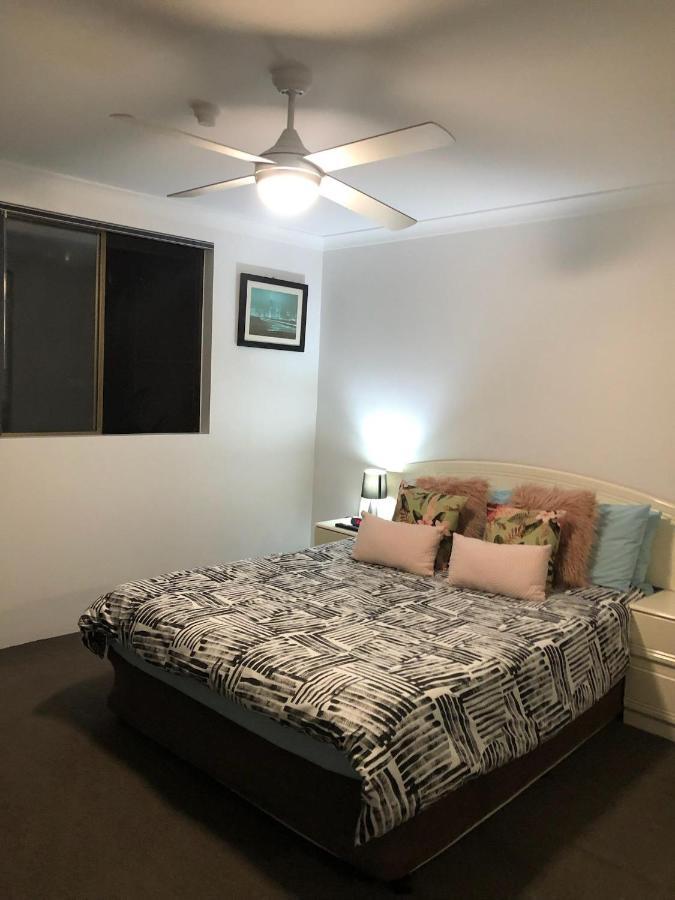 Anacapri Holiday apartamentos Surfers Paradise Exterior foto