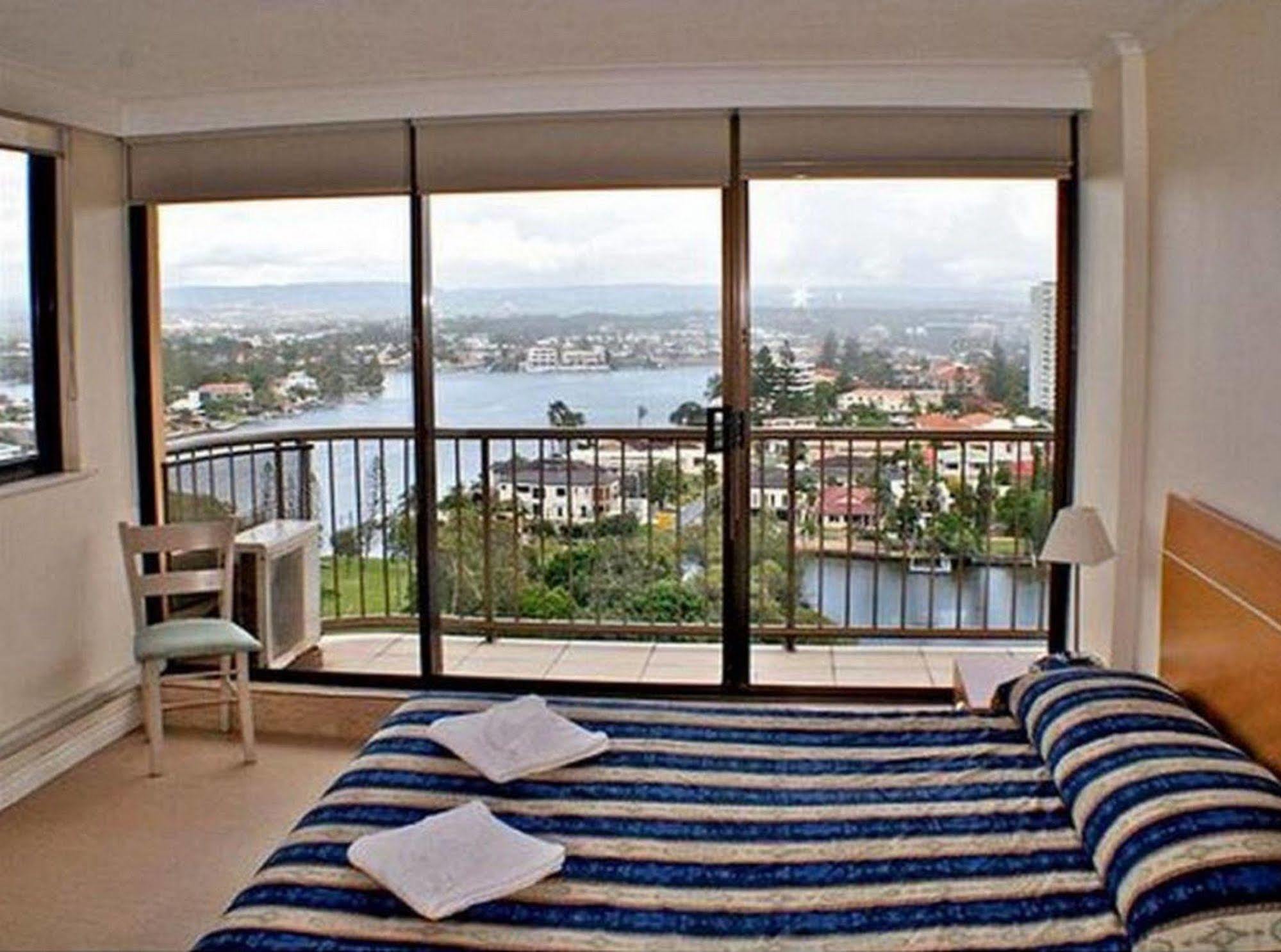 Anacapri Holiday apartamentos Surfers Paradise Exterior foto